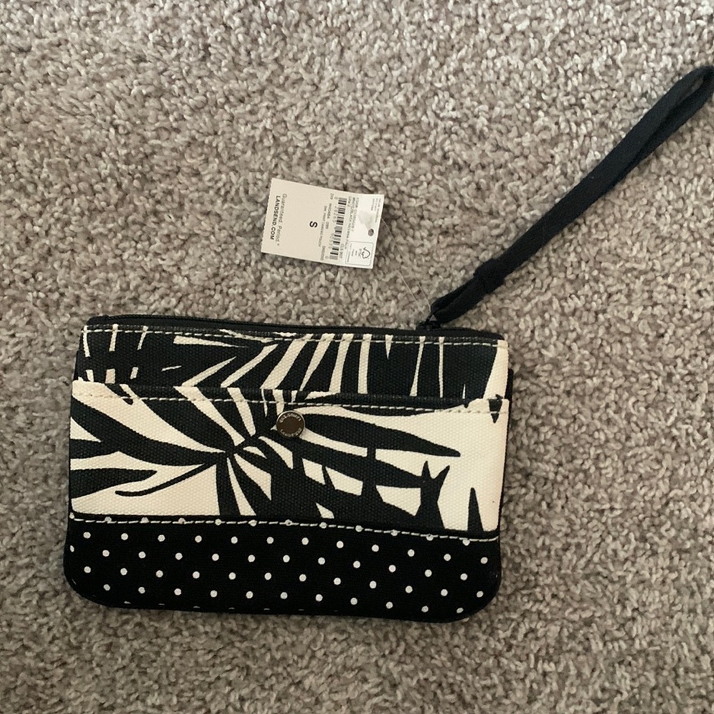 Wristlet